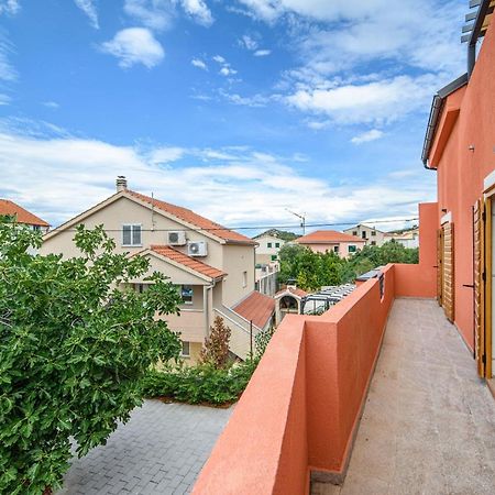 Apartments Orsula Near Old Town Sibenik Luaran gambar