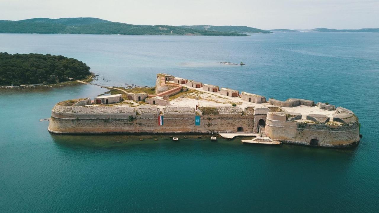 Apartments Orsula Near Old Town Sibenik Luaran gambar